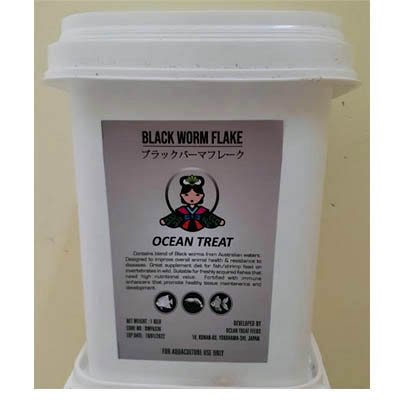 Ocean Treat Black Worm Flakes Fish Food 1 kg 