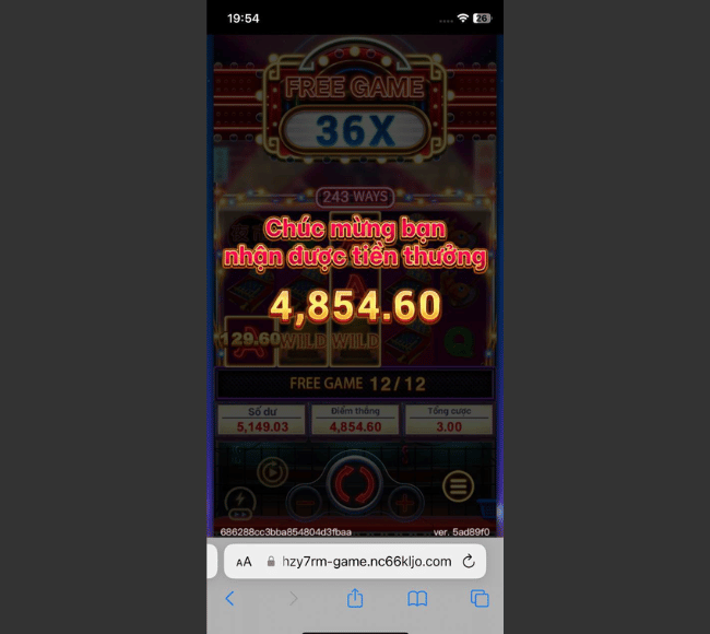 Gamer Minh Tuấn vỡ oà khi hốt jackpot 4.854.000đ tại tựa game Chợ Đêm Nohu90